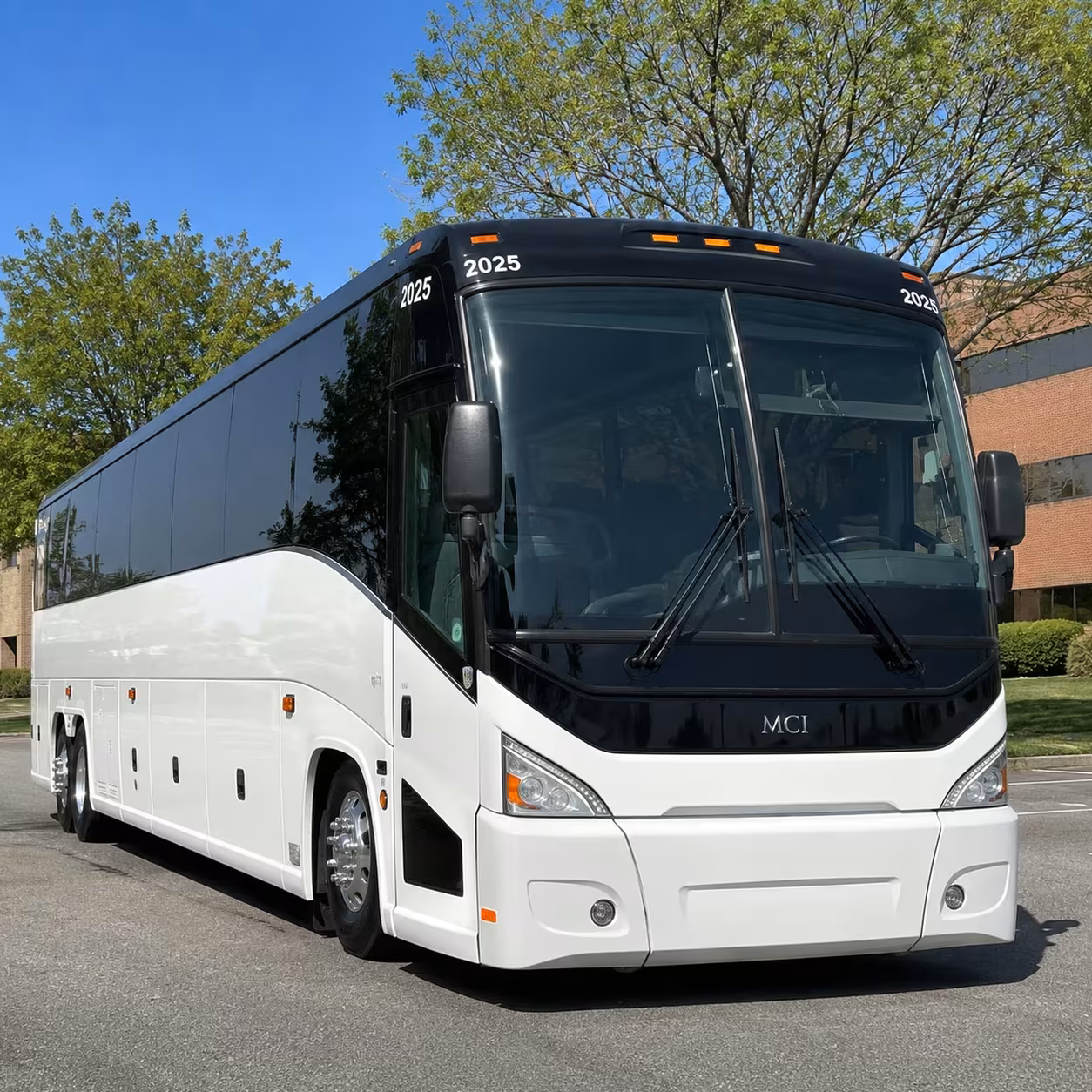 san rafael employee shuttle bus rentals on the us 101 corridor